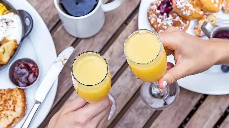 How The Mimosa Became The Go-To Brunch Cocktail