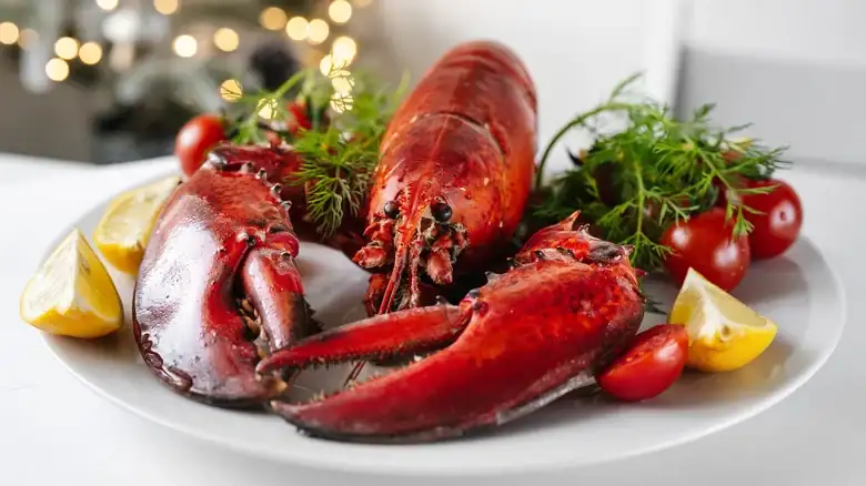 How To Crack Lobster Claws For The Maximum Amount Of Meat