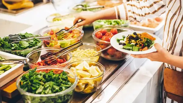 The Unexpected Restaurant Chain Where An Unlimited Salad Bar Still Exists