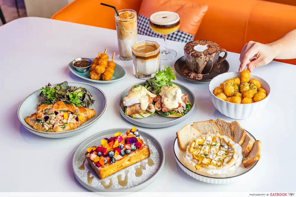 Inicio Singapur: Nuevo café-bar en Clarke Quay con brunch y música en vivo