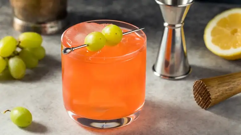 The Enzoni Cocktail Is A Classic Drink That Starts With Grapes