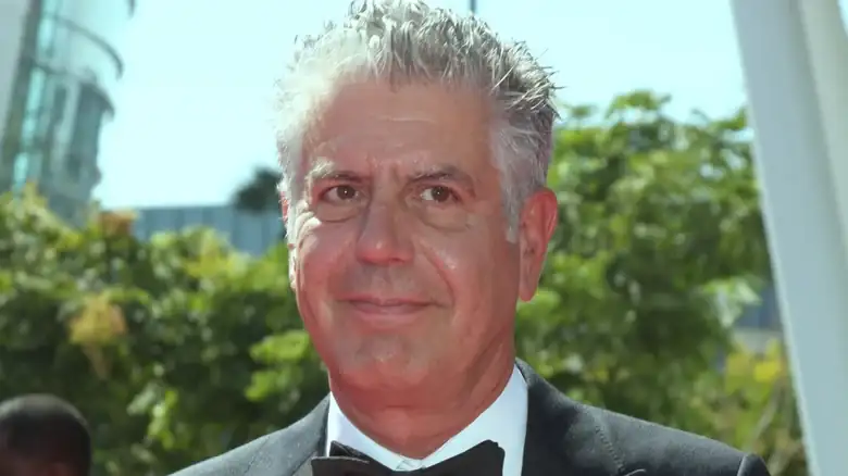 Why the chicken Caesar salad was a red flag for Anthony Bourdain