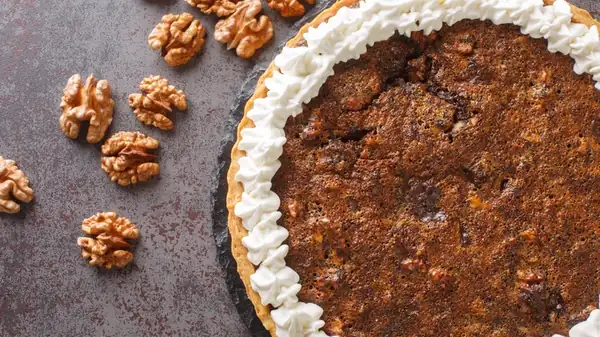 Why Bakeries Call A Derby Pie 'Kentucky Bourbon Pie'