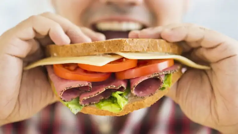 The Mexican Tomato Swap That Adds Bold Flavor To Sandwiches