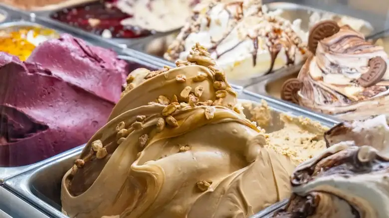 What Flavor Is Tin Roof Ice Cream, Anyway?