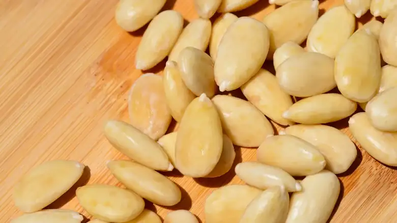 How To Easily Remove The Skin Off Of Almonds