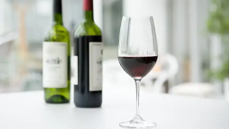 The Little-Known Glassware Etiquette Rule To Remember For Fine Dining