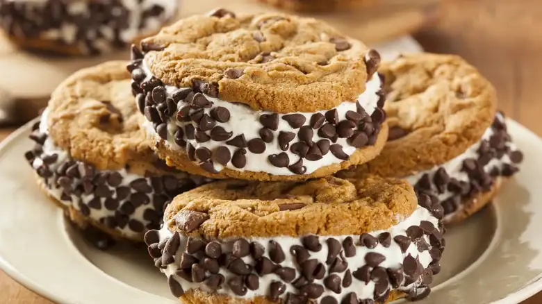 Why 'Drop' Cookies Make The Absolute Best Ice Cream Sandwiches