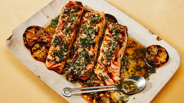 Grilled Salmon With Dill Chimichurri