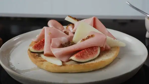Eating mortadella is a pleasure: but only if it's good quality!