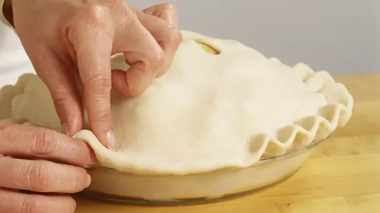 An Unlikely Tool Makes Crimping Pie Crust Easy