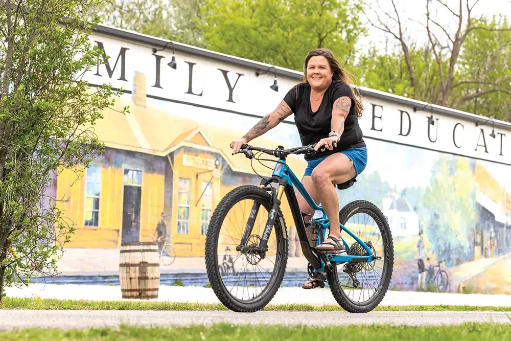 Things to Do in Willard, Missouri: Coffee, Trails and Local Shops