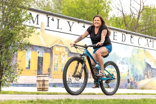 Things to Do in Willard, Missouri: Coffee, Trails and Local Shops
