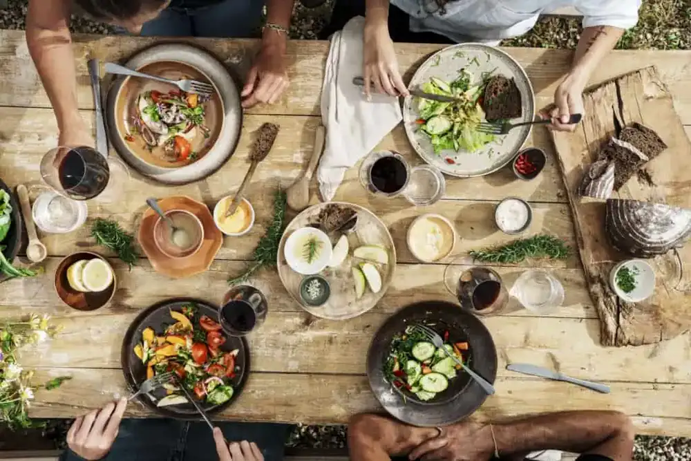 Este nuevo restaurante en Alfragide admite mascotas y tiene un menú que varía según la temporada
