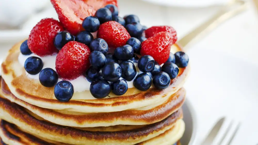 This is how you make the very best American pancakes