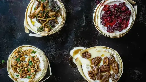 Baked camembert 4x different