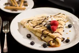 Hungarian tourists asked to leave Krk restaurant after ordering only dessert