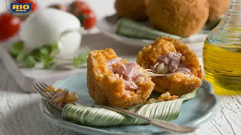Arancini with tuna and mozzarella