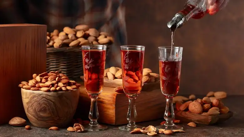 The Expert Way To Swap Amaretto In Cocktails