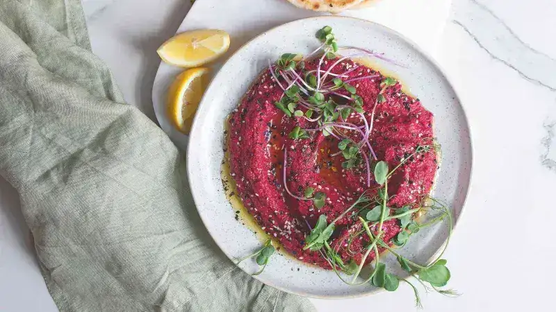 Beetroot hummus with rotti pancakes