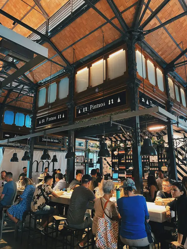 Louis Vuitton Adds a Cafe to Its Apgujeong Flagship in Seoul