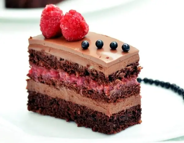 Chocolate Raspberry Cake