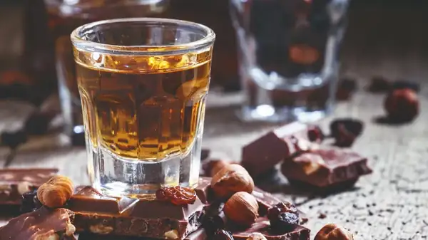 The color of rum does not predict its flavor when paired with chocolate