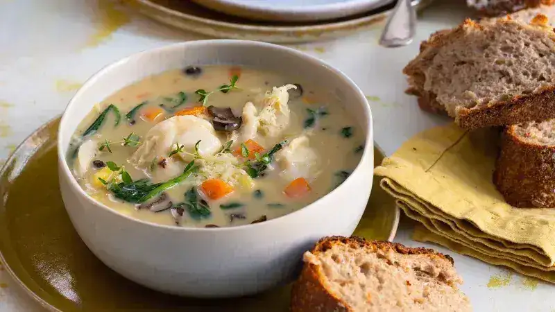 Potato soup with pelmeni