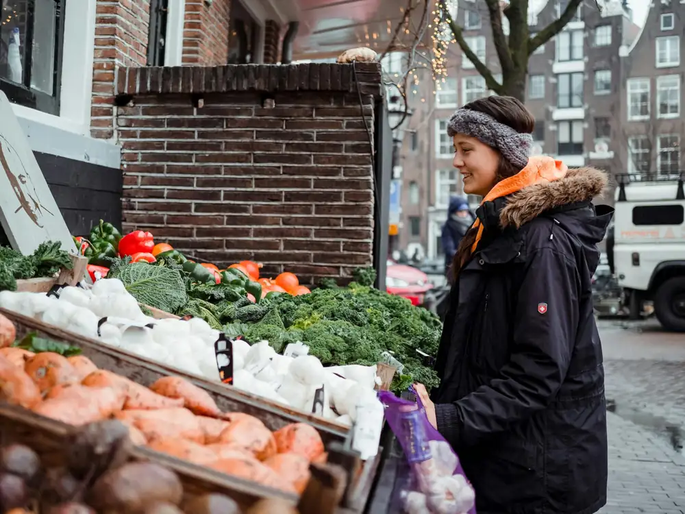 Las pequeñas marcas de productos vegetales pueden obtener grandes beneficios con un marketing inteligente y de bajo coste