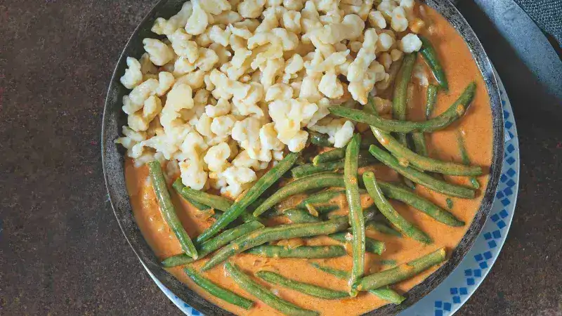 Bean paprikash & gnocchi