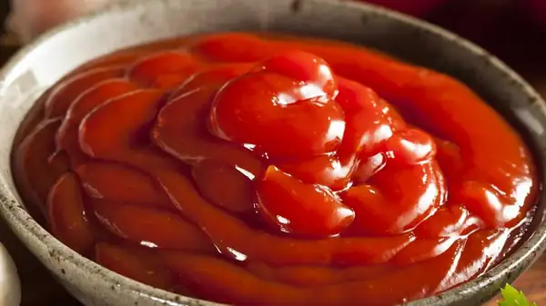 Las numerosas versiones del ketchup a lo largo de la historia