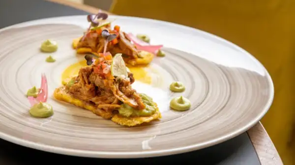 Reserva in Rome: South American delivery with tacos, ceviche, and bottled cocktails