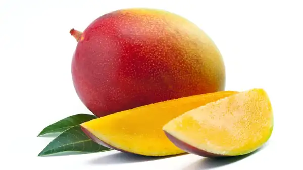 The Scientific Reason Mangoes Make Some People's Mouths So Itchy