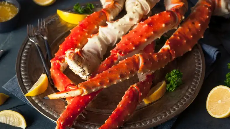 Why You Should Avoid Reheating Crab Legs In The Microwave