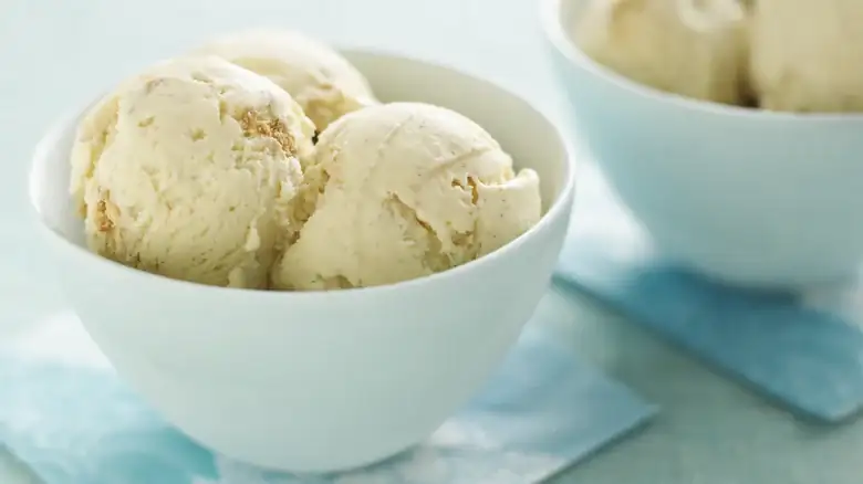 The Holiday Candy That Transforms A Bland Bowl Of Store-Bought Ice Cream