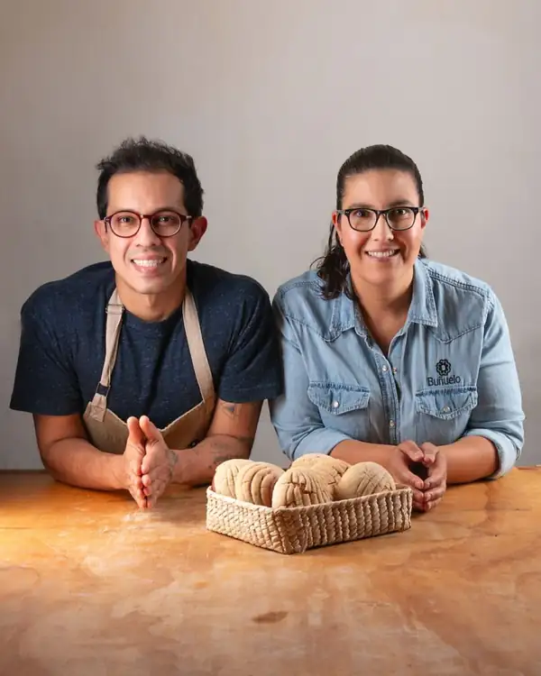 Create perfect shells in the Buñuelo style