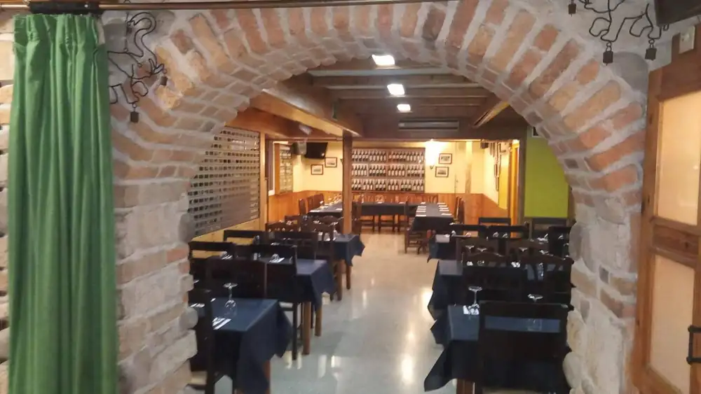 Cena de empresa en Barcelona: qué tener en cuenta para elegir el restaurante adecuado