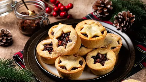 Over $30k Worth Of Christmas Pies Have Been Stolen From A Michelin-Starred Chef