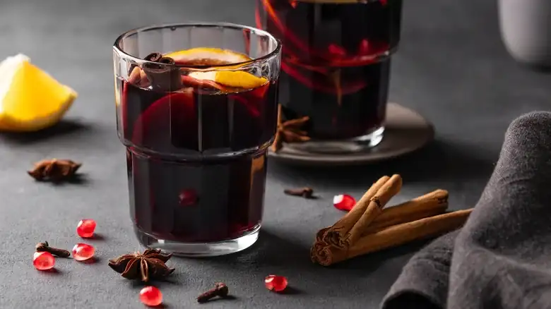 These Are The Best Spices For Mulled Wine