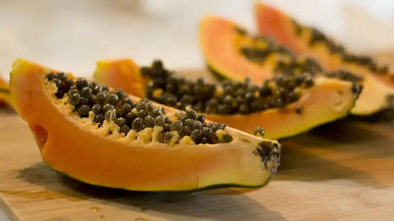 What Does Papaya Taste Like?