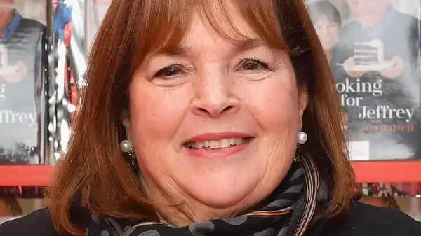 Nigella Lawson Solved Ina Garten's Years-Long Chicken Conundrum
