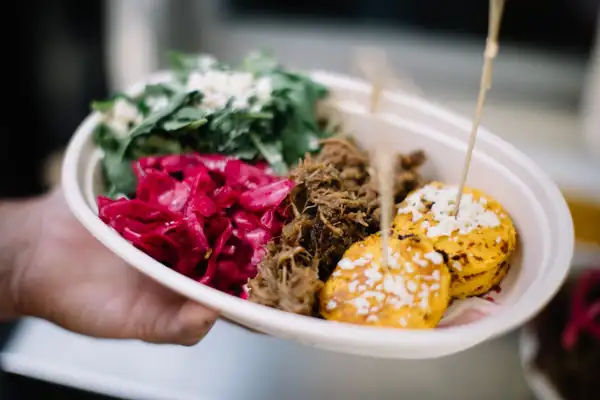 Conozca a los creadores: FoodX celebra a los chefs locales y emprendedores gastronómicos que impulsan la economía alimentaria de las estribaciones de Sierra Nevada