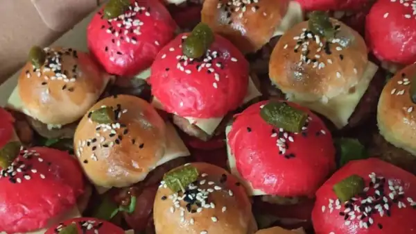 Colorful Burger Buns Are A Vibrant Way To Liven Up Any 4th Of July Party