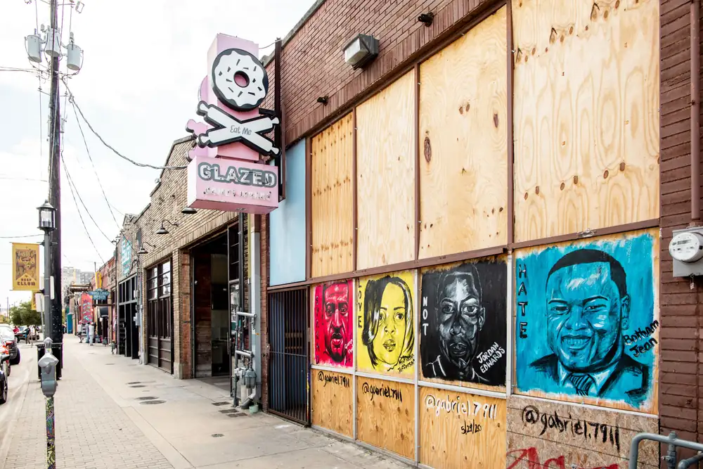 Here’s What Deep Ellum Looks Like After a Weekend of Police Brutality Protests