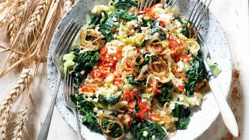 Spelt with vegetables and tahini dressing