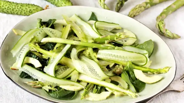 Por qué una mandolina mejora tus ensaladas caseras