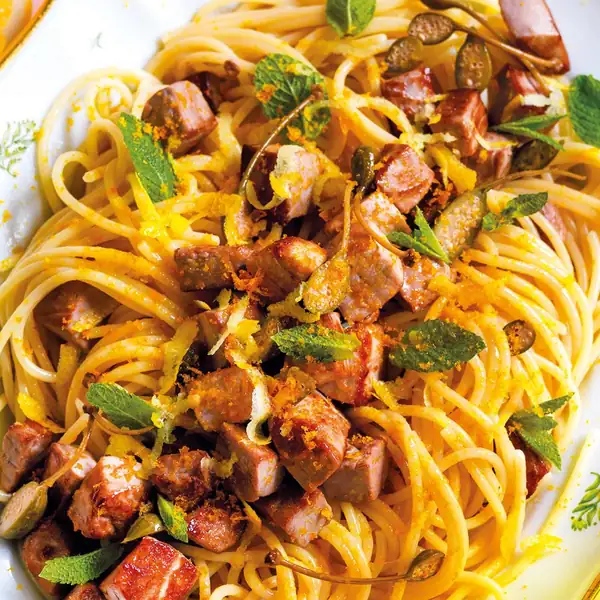 Cold spaghetti? The recipe with tuna, lemon, and bottarga