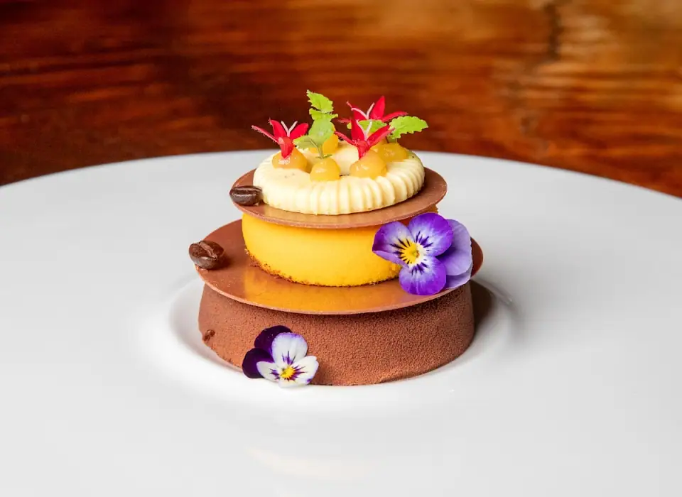 Chef de la semana: Sumant Sharma, chef pastelero ejecutivo de Musaafer Houston y Nueva York