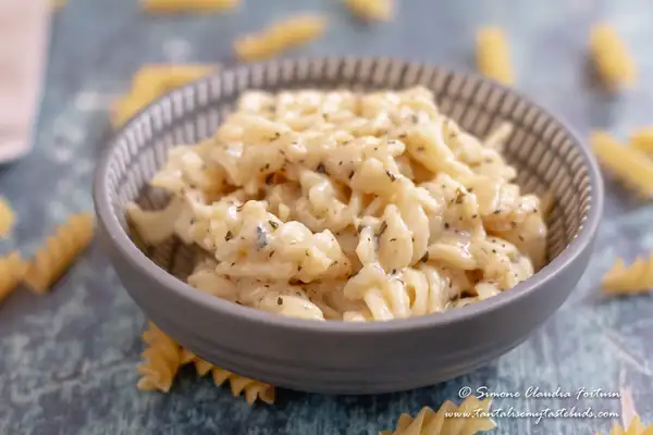 Soul-satisfying Creamy Garlic Fusilli Pasta Recipe
