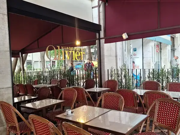 Famous for its 72-hour-fermented bread, Chef Olivier Anquier’s bakery brings the tradition of French boulangeries to downtown São Paulo
